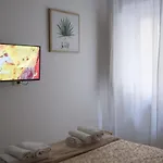 Le Stanze Di Sofia Bed & Breakfast 3*